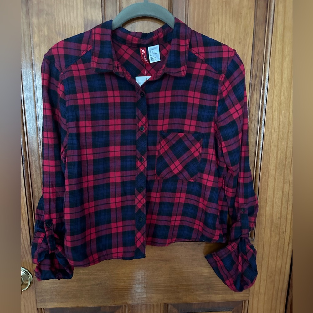 H&M Plaid Button Down Cropped Shirt in Size 6
